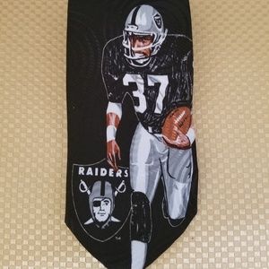 Raiders NFL TIE#54